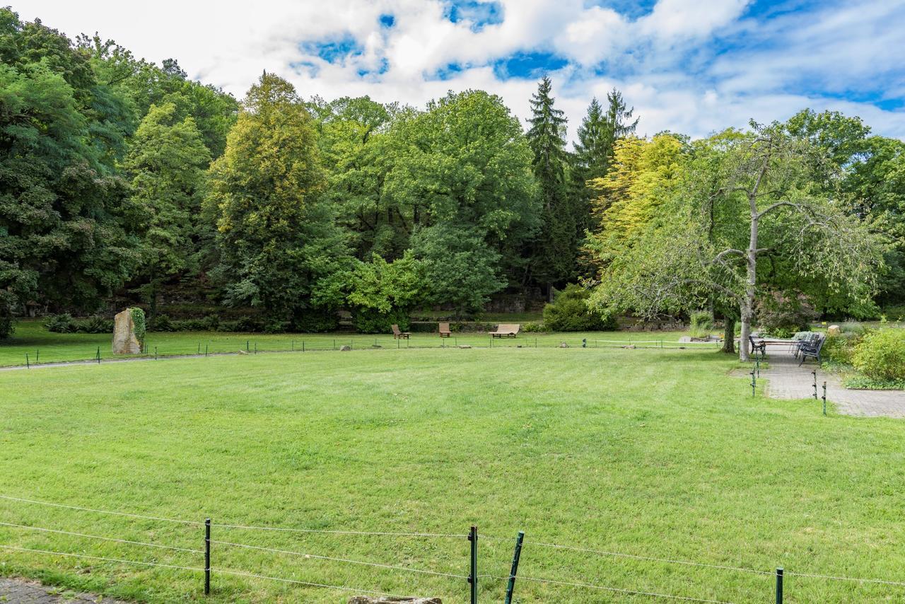 Kloster Neustadt Neustadt an der Weinstraße Esterno foto